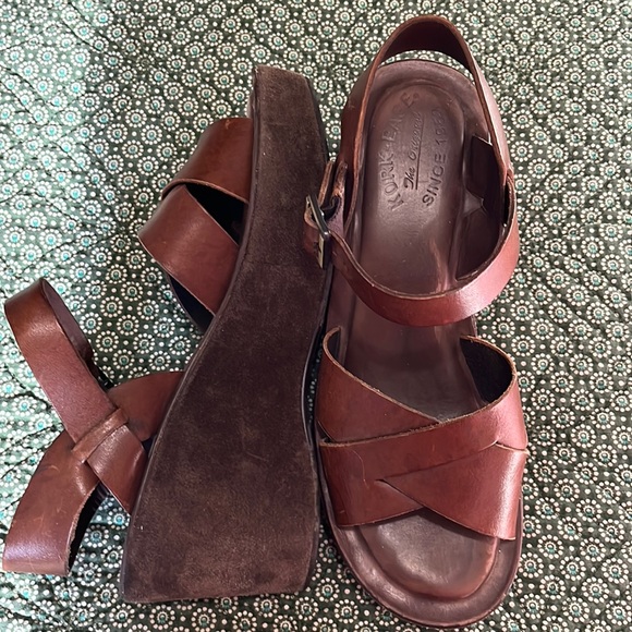 Kork-Ease Shoes - Kork-Ease Ava Classic Brown Leather Wedge Platform Sandal Size 8